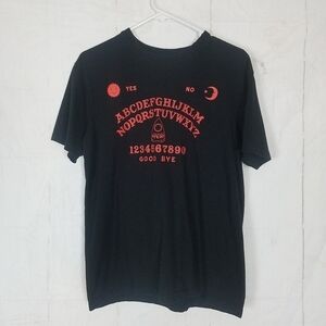 Ouija Ouija board graphic t shirt